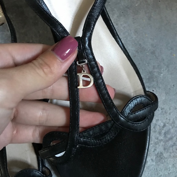 🌟Christian Dior dainty leather heels - Picture 4 of 8